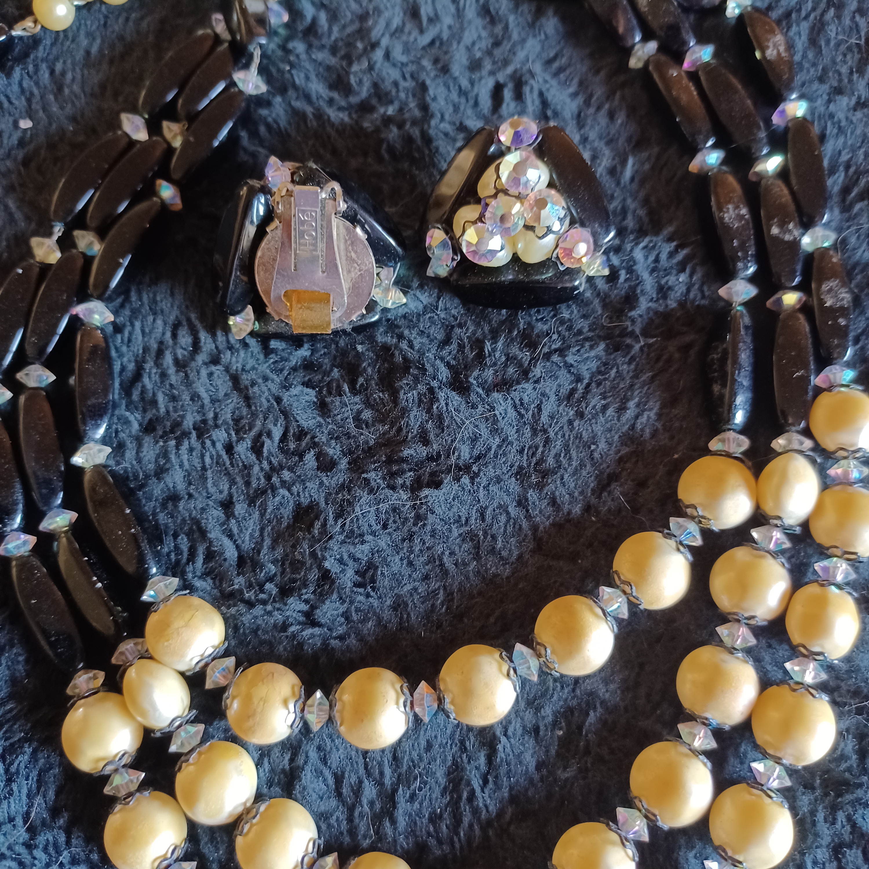 Vintage 1940s Black Jet And Pearl Beaded Necklace Set